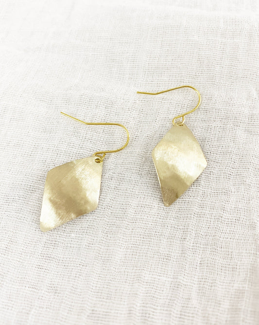 AEOLIA golden kite earrings 