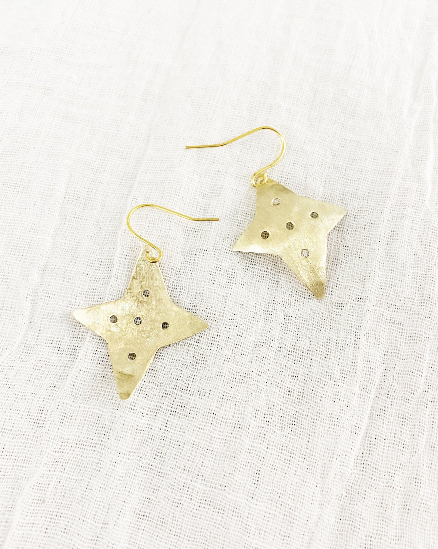 A S T E R I A ~ golden cutout star earrings